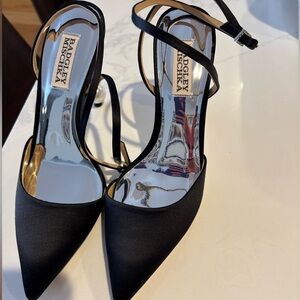 Badgley Mischka Black Heels with Pearl stiletto heel